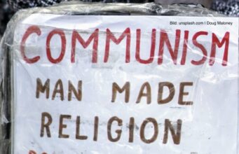 Kapitalismus gegen Kommunismus oder Gut gegen Blöse