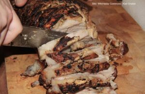 Konstantin kocht: einen Schweinsbraten wie von der Oma