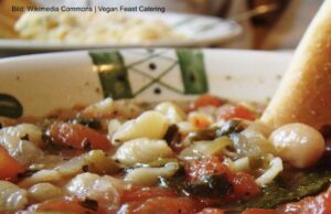 Konstantin kocht: die ultimative Frühlingssuppe – Minestrone